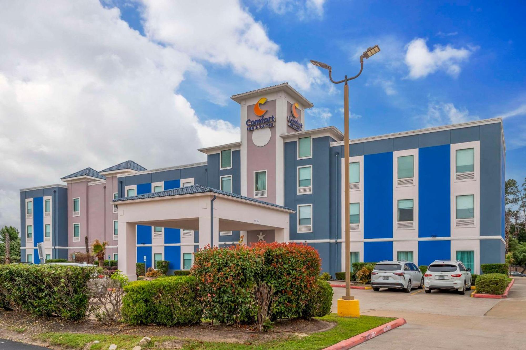 Comfort Inn & Suites Fm1960-Champions Houston Exterior photo